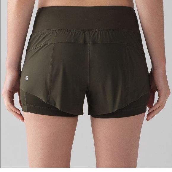 Lululemon Squad Goals Shorts in olive - Picture 4 of 8